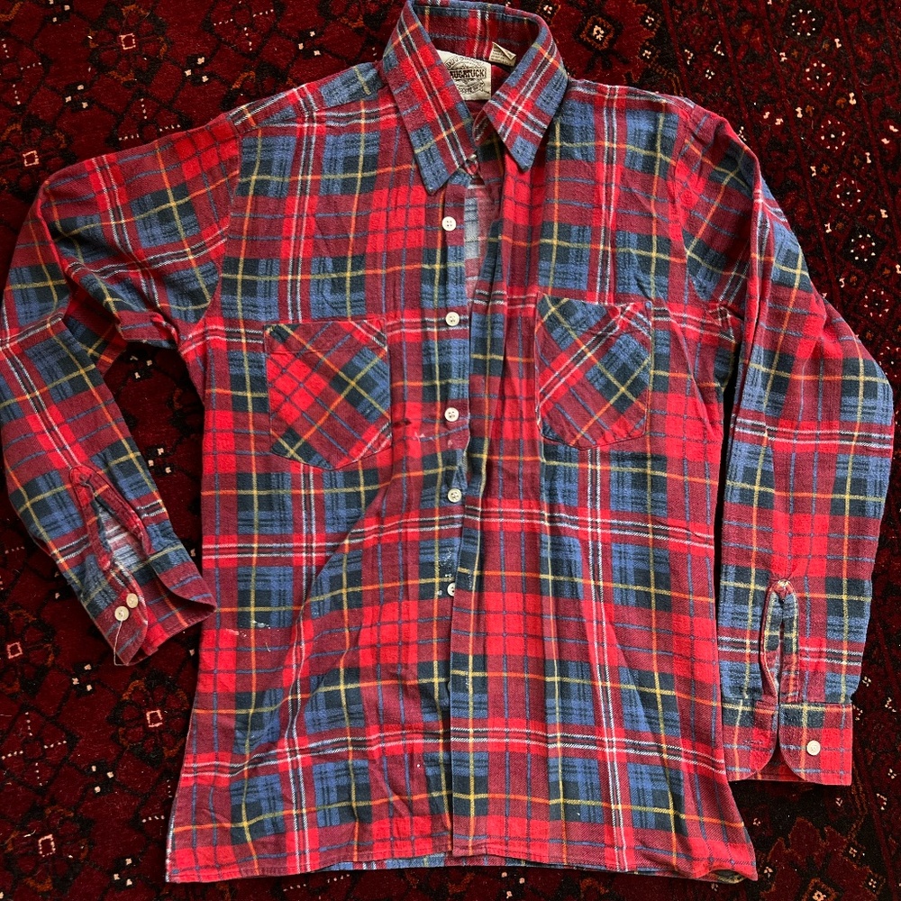 Vintage Saugatuck Dry Goods Long Sleeve Flannel plaid Shirt. Made in Yugoslavia